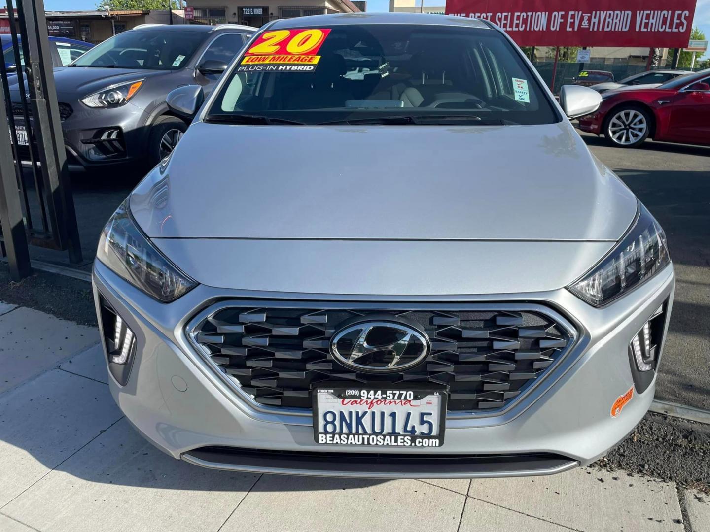 2020 SILVER /GRAY Hyundai Ioniq Plug-In Hybrid (KMHC75LD7LU) , located at 744 E Miner Ave, Stockton, CA, 95202, (209) 944-5770, 37.956863, -121.282082 - PLUS TAXES AND FEES - Photo#2